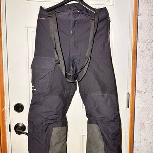 Men's Black Gore-Tex mountain Pants with Suspenders